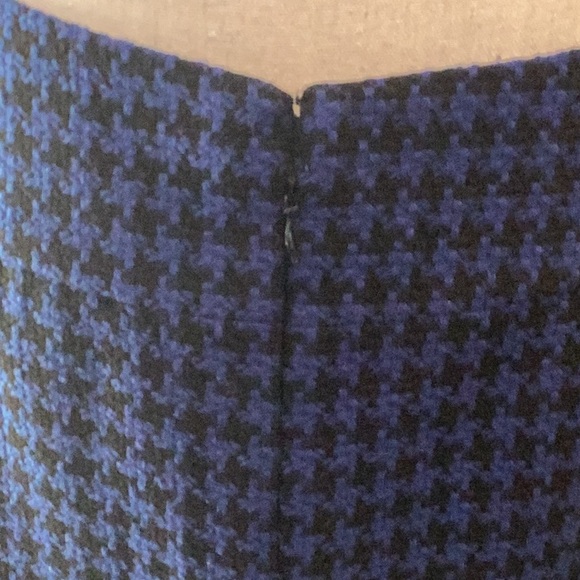 Ann Taylor skirt size 6 - Picture 4 of 5